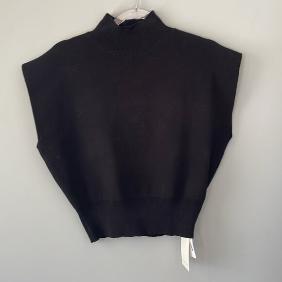 Black knit sleeveless sweater - Picture 3 of 4